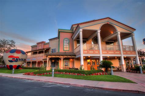 Buck owens crystal palace bakersfield - Garth Brooks will play at Buck Owens' Crystal Palace on the second stop of his upcoming Dive Bar Tour, ... Bakersfield, CA (93308) Today. Sun and clouds mixed. High 78F. Winds NW at 5 to 10 mph ...